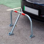 Bluespot Lockable Folding Parking Barrier 30.00